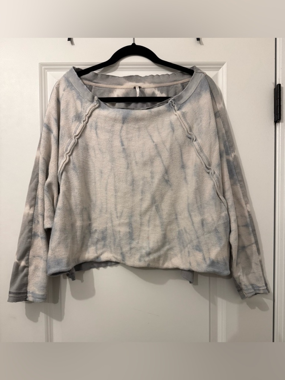 Free People Light Blue Tie-Dye Distressed Oversized Sweatshirt Small